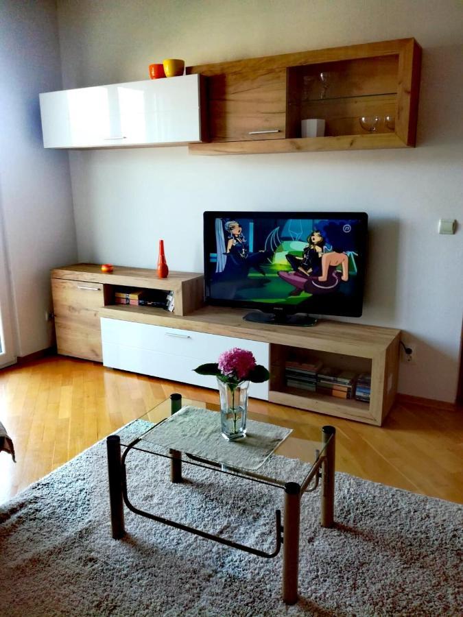 Apartment Mia - Spacious Apartment On 85 M2 With Beautiful Sea View Trogir Zewnętrze zdjęcie