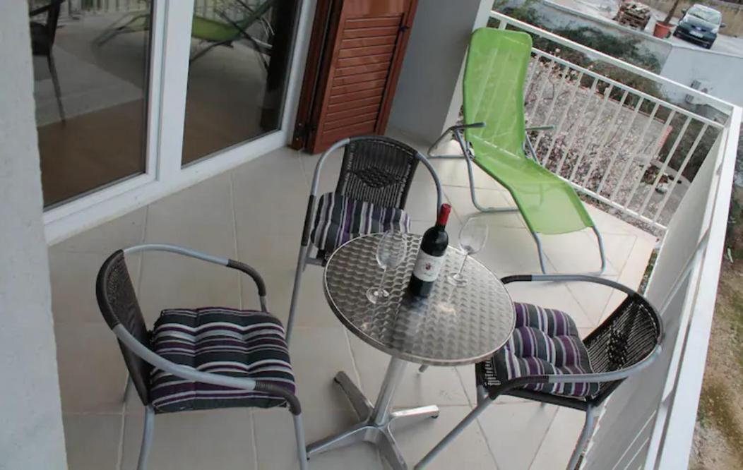 Apartment Mia - Spacious Apartment On 85 M2 With Beautiful Sea View Trogir Zewnętrze zdjęcie