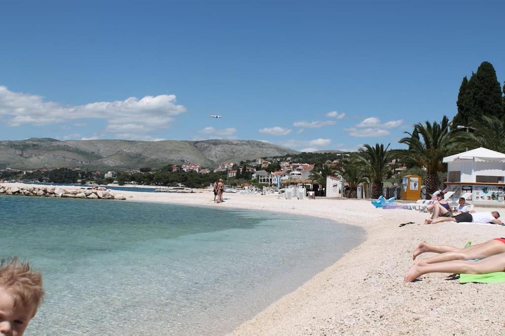 Apartment Mia - Spacious Apartment On 85 M2 With Beautiful Sea View Trogir Zewnętrze zdjęcie