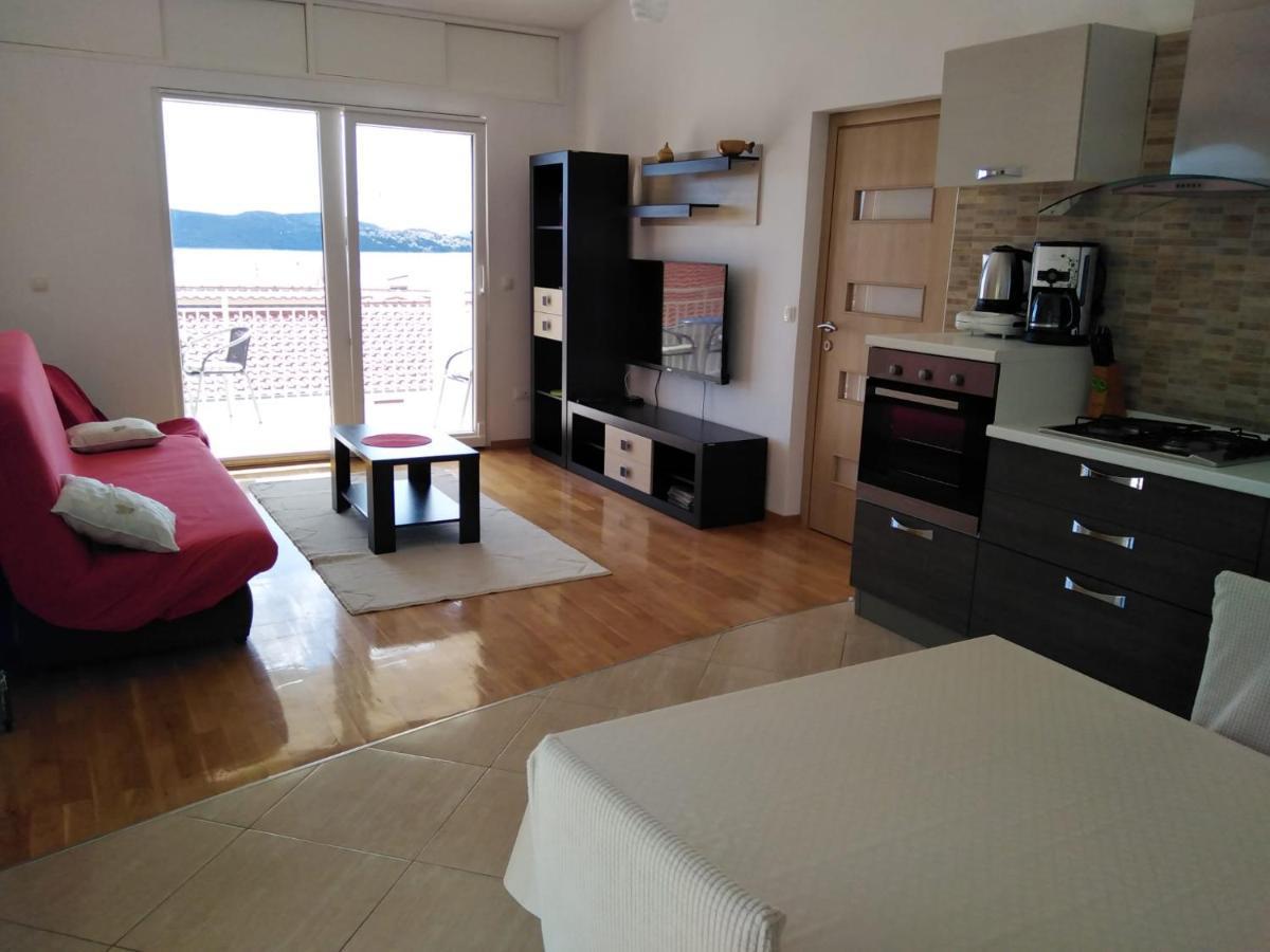 Apartment Mia - Spacious Apartment On 85 M2 With Beautiful Sea View Trogir Zewnętrze zdjęcie