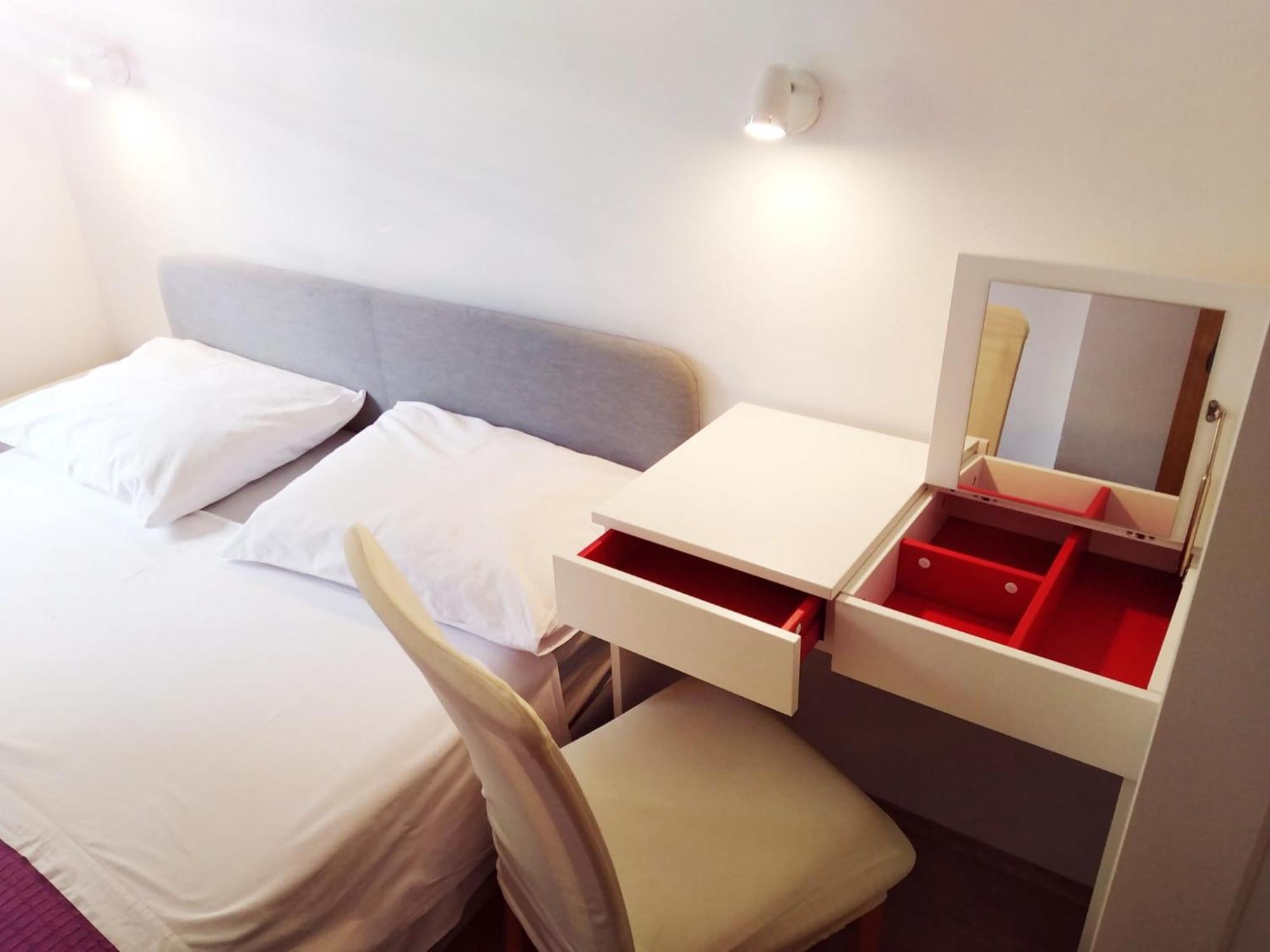 Apartment Mia - Spacious Apartment On 85 M2 With Beautiful Sea View Trogir Pokój zdjęcie