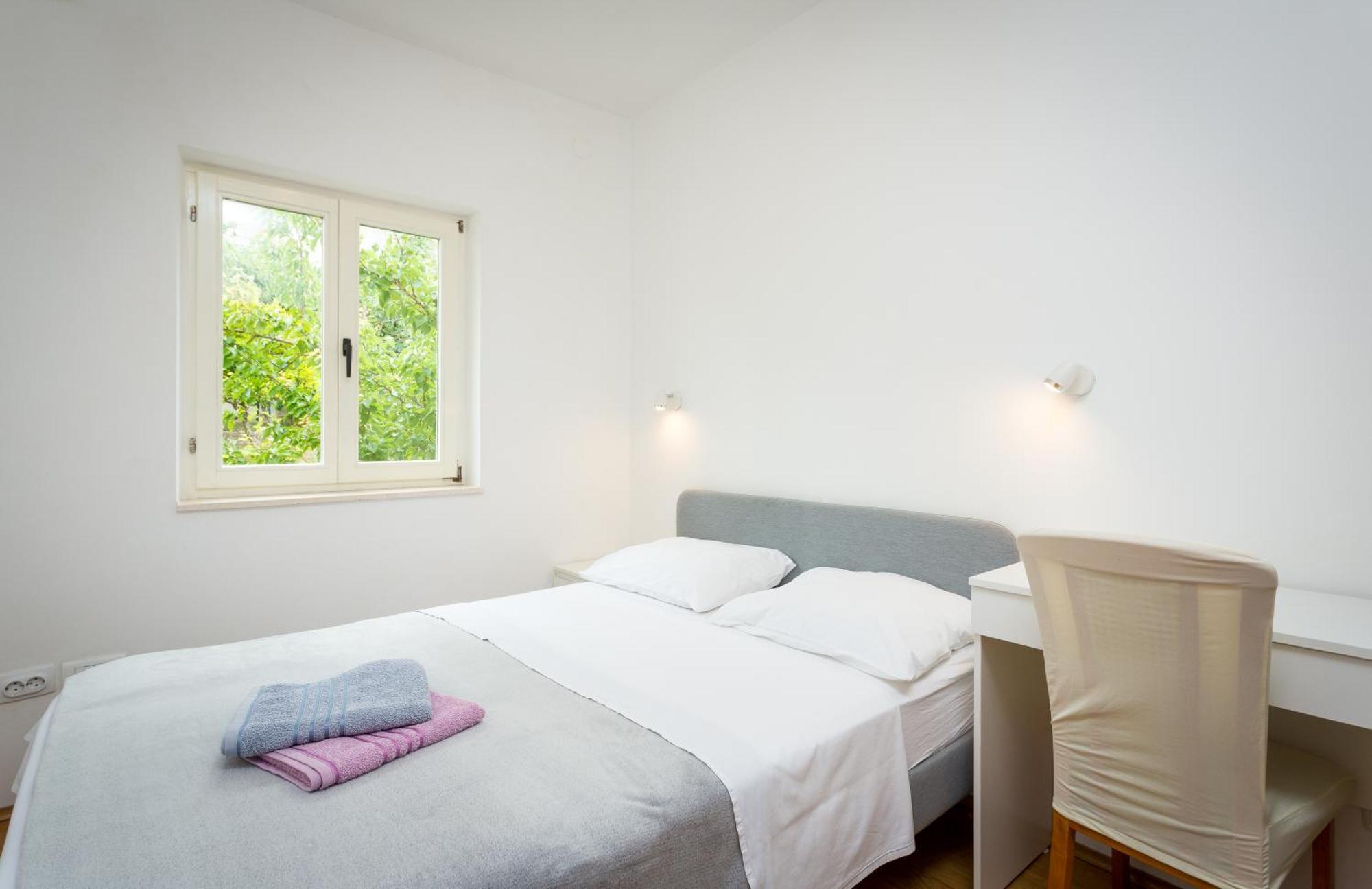 Apartment Mia - Spacious Apartment On 85 M2 With Beautiful Sea View Trogir Zewnętrze zdjęcie